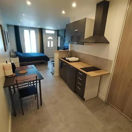 Appartement Autonome Cosy à Paris Cdg Vaudherland