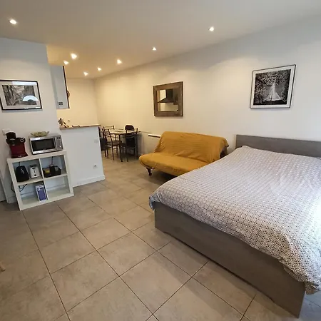 Autonome Cosy A Paris Cdg Vaudherland